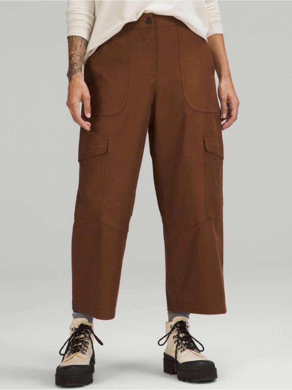 Lululemon Light Utilitech Cargo Pocket High-Rise Crop Roasted Brown Pants 30